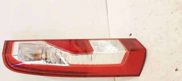 Renault Master III Rear/tail lights