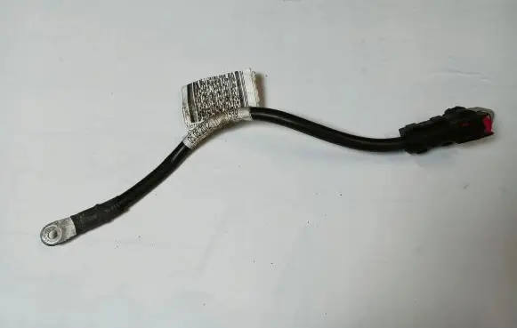 Maserati Ghibli Positive cable (battery) 06700064690