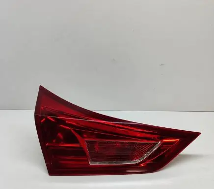 Toyota Auris E180 Tailgate rear/tail lights 8159102450
