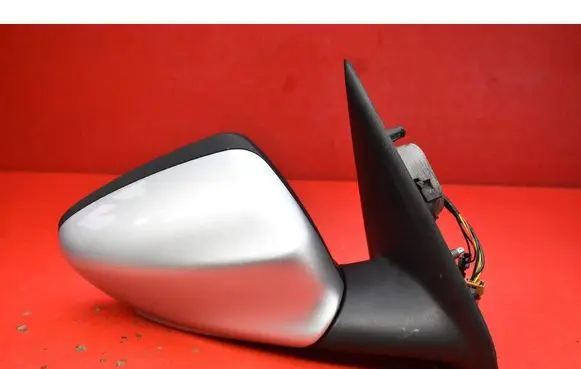 Peugeot 301 Front door electric wing mirror 0411054