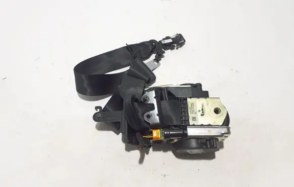 Volvo XC90 Front seatbelt 31675238