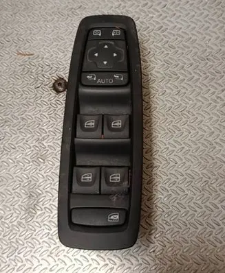 Renault Mégane Renault Sport III (IV Based) Electric window control switch E3245203 D011868