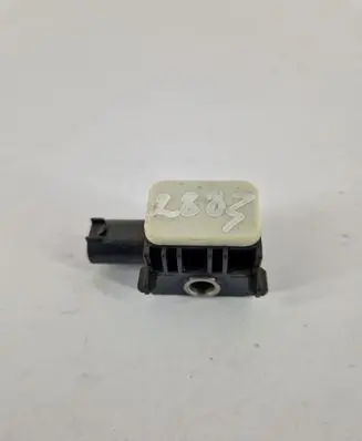 Mercedes-Benz R W251 Airbag deployment crash/impact sensor 0038202826