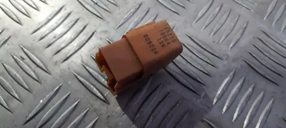 Nissan Maxima Other relay 2523079964