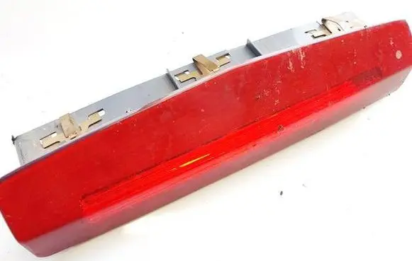 Opel Zafira B Third/center stoplight 13211587