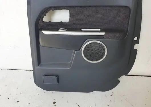 Isuzu D-Max Coupe rear side trim panel 