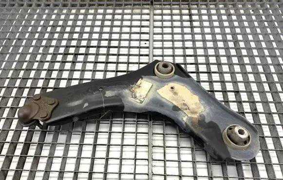 Renault Megane III Front control arm 