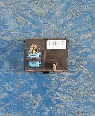 Citroen C4 II Picasso Air conditioner control unit module 9811039380