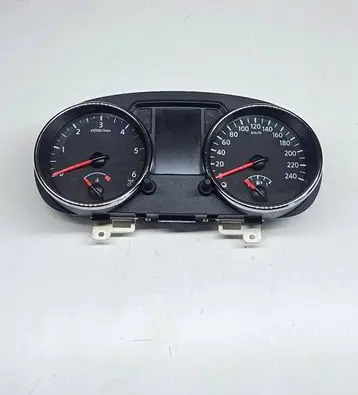 Nissan Qashqai Speedometer (instrument cluster) 24810BR40C BR40CCE0310254