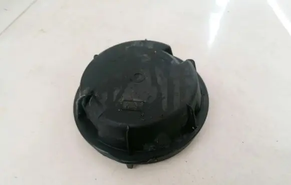 Peugeot 307 Headlight/headlamp dust cover 88204985