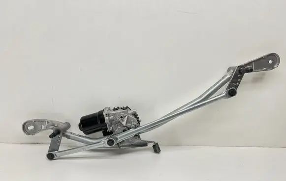 BMW M4 G82 G83 Front wiper linkage and motor 7427910