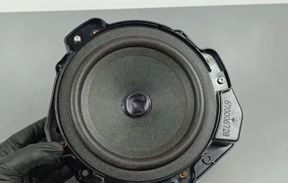 Maserati Quattroporte Front door speaker 670034708