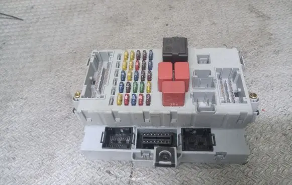 Fiat Idea Fuse module 51754986 501203800000