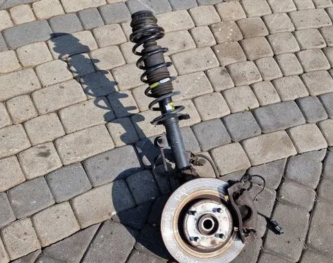 Nissan Micra Front wheel hub spindle knuckle 