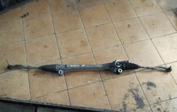 Toyota Prius (XW30) Steering rack 9Y209846