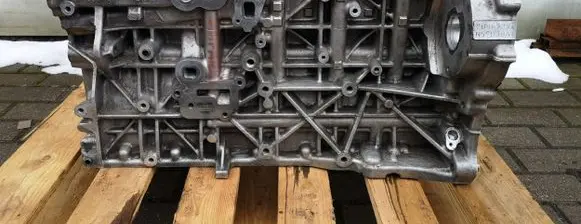 BMW 7 F01 F02 F03 F04 Engine block 7799978 N57D30A 11112359836