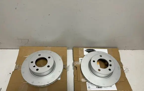 BMW 1 E81 E87 Front brake disc 6854996 6764629