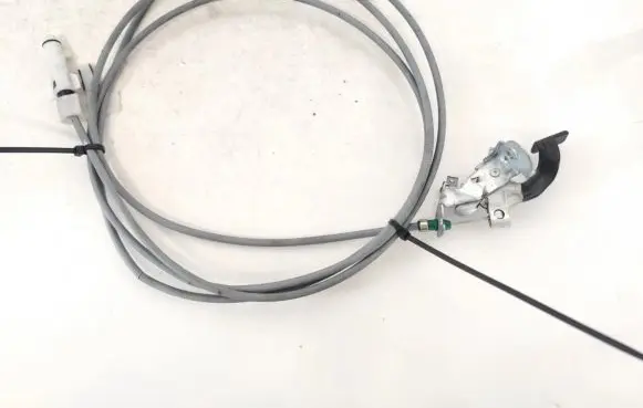 Toyota Corolla E120 E130 Handbrake/parking brake wiring cable 