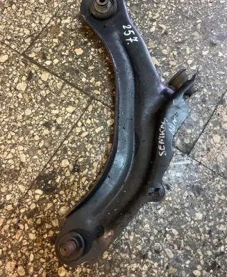 Renault Scenic III - Grand scenic III Front lower control arm/wishbone