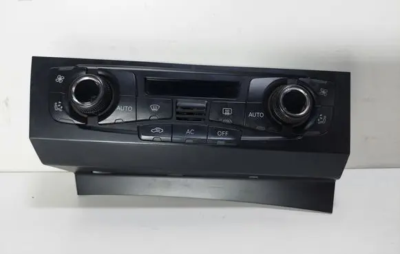 Audi A5 8T 8F Climate control unit 8T2820043AF