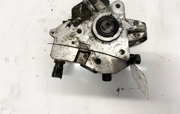 Volvo S80 Fuel injection high pressure pump 0445010111 30756125