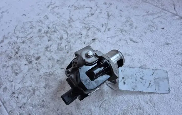 Hyundai Accent EGR valve 28410-2A600