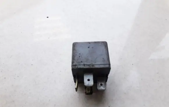 Renault Espace II Other relay B047