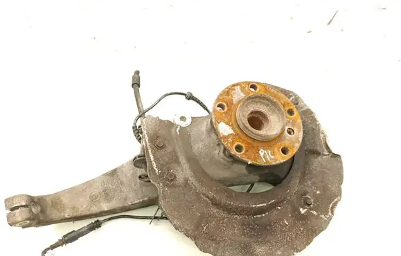 BMW 5 F10 F11 Front wheel hub