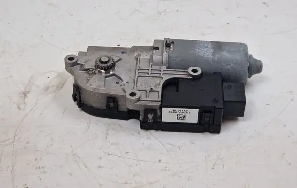 Peugeot 308 Sunroof motor/actuator 441011A0