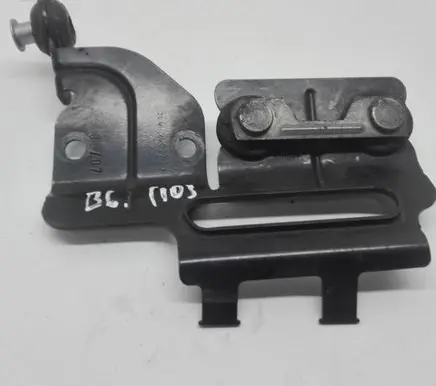 Volkswagen PASSAT B6 Other engine bay part 3C0906285