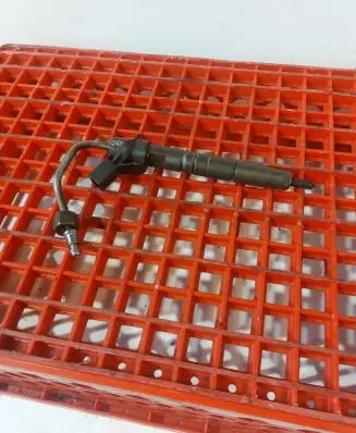 Mercedes-Benz E W212 Fuel injector A6420701187 0445116 151024