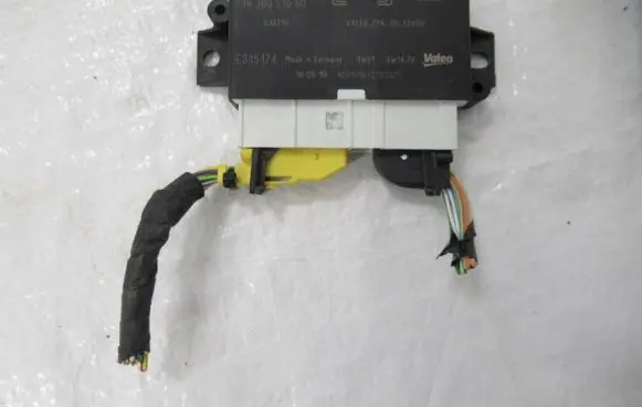 Citroen DS7 Crossback Parking PDC control unit/module 9836031080