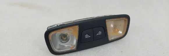 Audi Q3 F3 Rear seat light 8V0947111