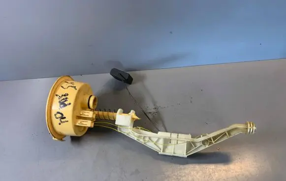 BMW X5 E53 Fuel level sensor 6763829