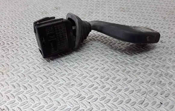 Opel Astra G Wiper control stalk 90124931