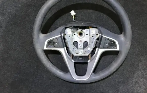 Hyundai i20 (PB PBT) Steering wheel