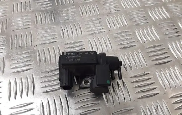 Lexus IS 220D-250-350 Vacuum valve 258190r011 70051308