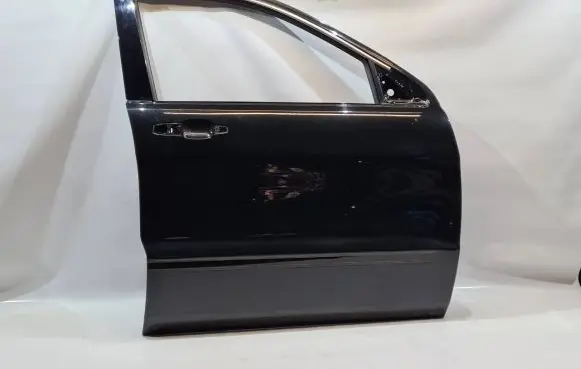 Jeep Grand Cherokee Front door