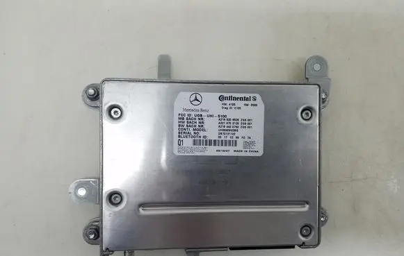 Mercedes-Benz S W221 Bluetooth control unit module A2168206526