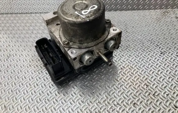 Nissan X-Trail T31 ABS Pump TD8405 8605K113