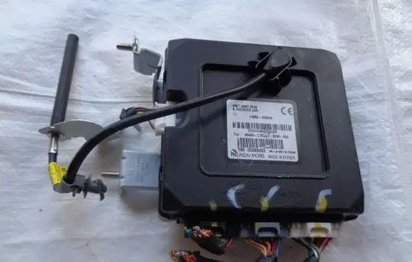 Hyundai Tucson TL BSM Control unit 95400D7BB0