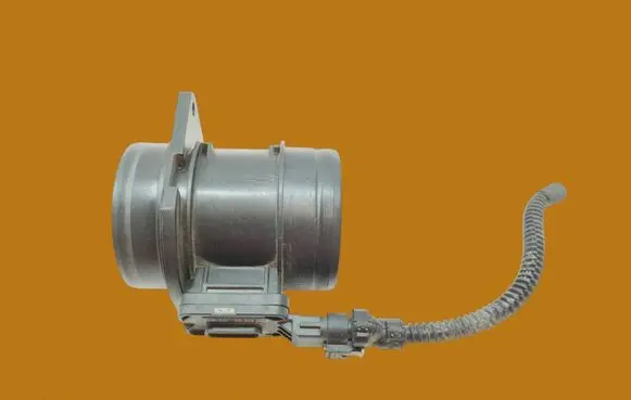 Skoda Superb B8 (3V) Mass air flow meter 04L906461B
