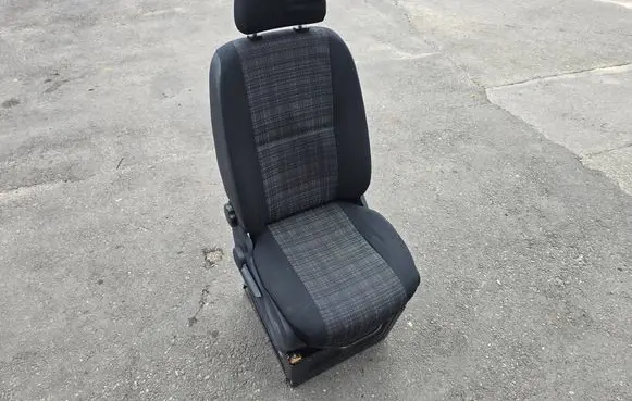 Mercedes-Benz Sprinter W906 Front passenger seat