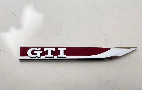 Volkswagen Golf VII Fender model badge letters 5G0853688M