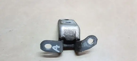 Toyota Prius (XW20) Rear door lower hinge