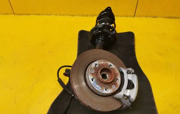 Renault Megane IV Front wheel hub spindle knuckle 543025418R