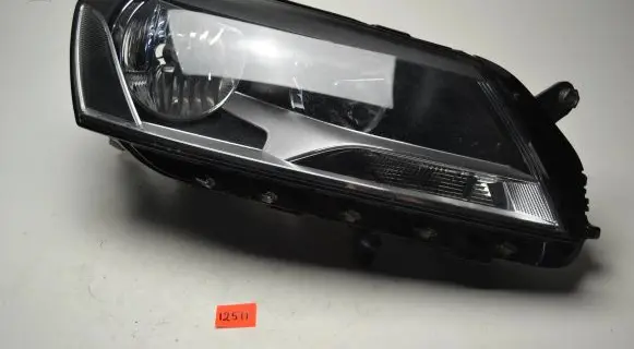 Volkswagen PASSAT B7 Headlight/headlamp 04450405MM 90010128 044504