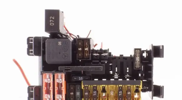 Mercedes-Benz E W212 Fuse box set A2229062901 1607031639
