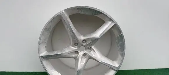 Ferrari Purosangue R23 light alloy rim DM156300824M2