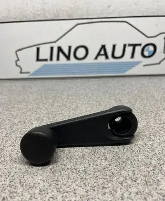 BMW 5 E39 Rear door window winding handle 8174075